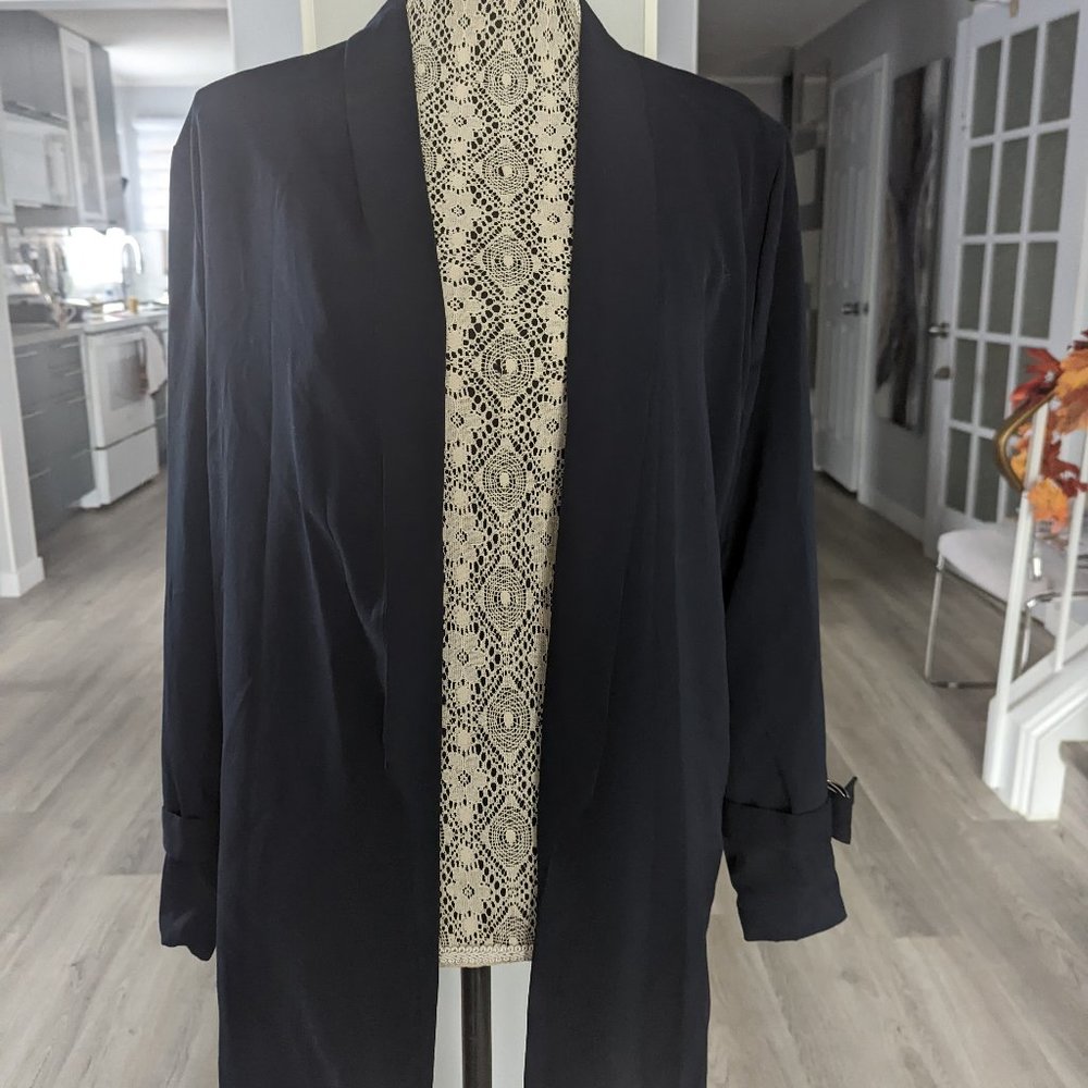 C by One silky touch dark blue blazer